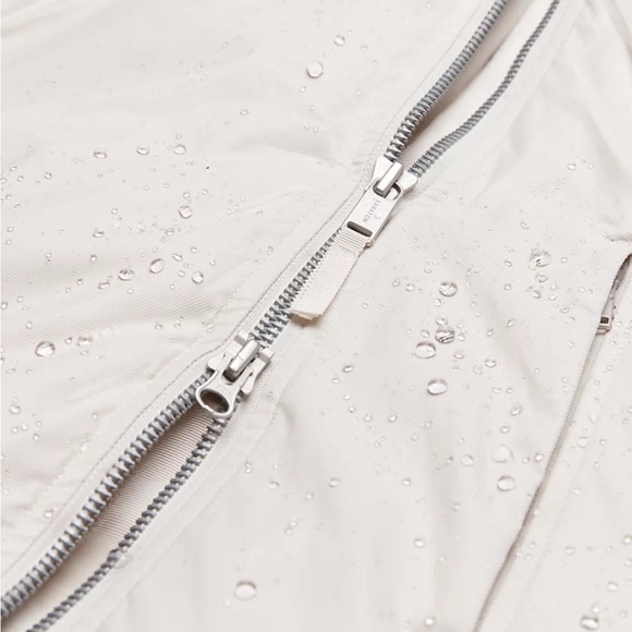 Aritzia - Babaton, St. Moritz Parka - Picture 10 of 15